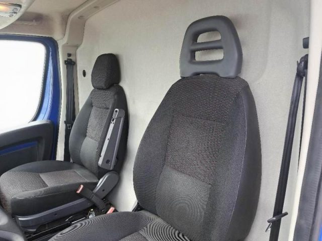 PEUGEOT Boxer usata, con Climatizzatore