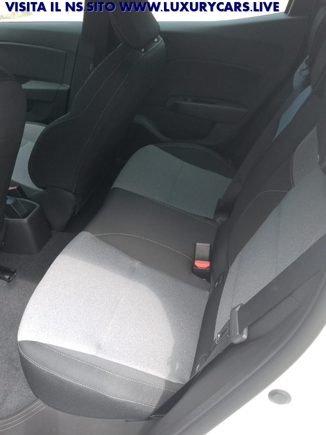 RENAULT Clio usata, con Sistema di navigazione