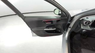 MERCEDES-BENZ C 200 usata, con Boardcomputer