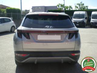 HYUNDAI Tucson usata, con Autoradio