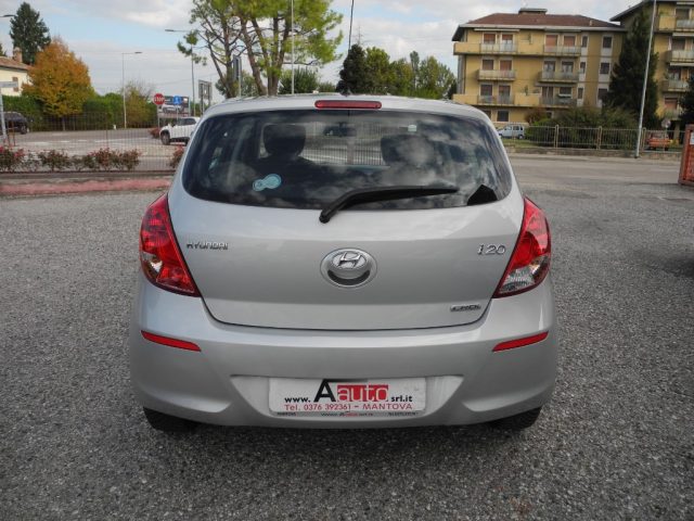 HYUNDAI i20 usata, con Airbag Passeggero
