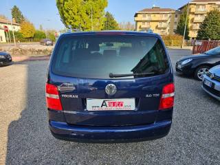 VOLKSWAGEN Touran usata, con Airbag Passeggero