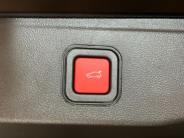 JEEP Avenger usata, con Park Distance Control