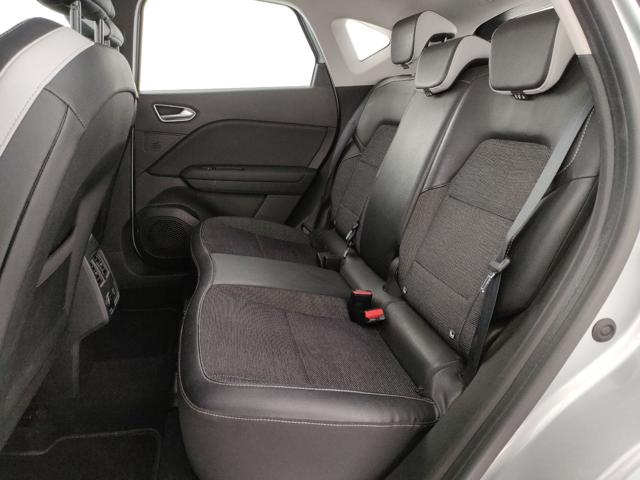 RENAULT Captur usata, con Sistema di navigazione