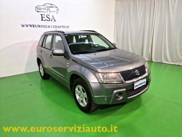 SUZUKI Grand Vitara usata, con Autoradio