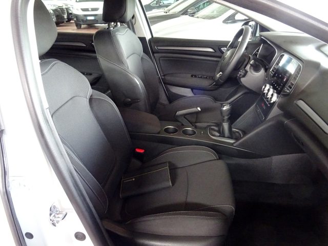 RENAULT Megane usata, con Autoradio