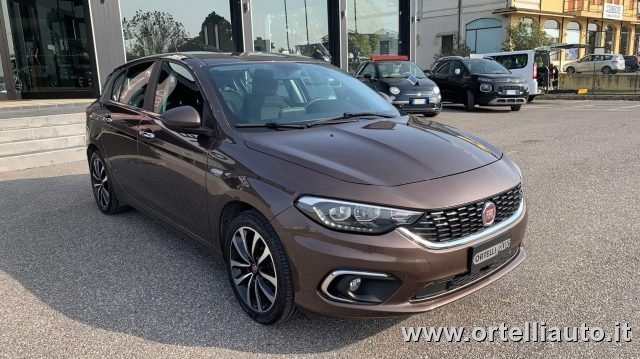 FIAT Tipo usata, con Specchietti laterali elettrici