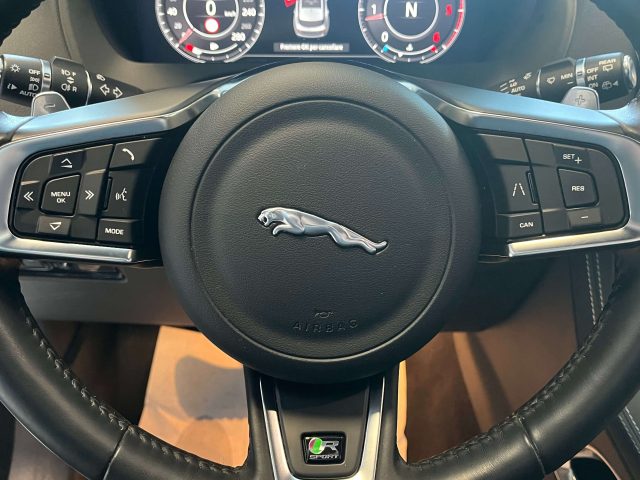 JAGUAR F-Pace usata, con Controllo automatico clima