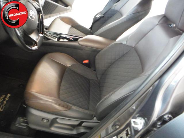 TOYOTA C-HR usata, con Autoradio