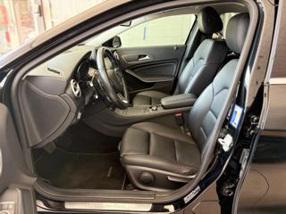 MERCEDES-BENZ GLA 180 usata, con Cronologia tagliandi