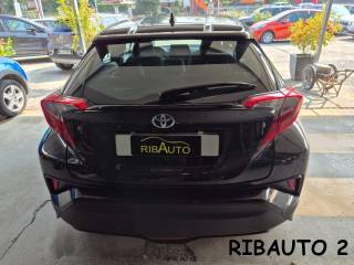 TOYOTA C-HR usata, con Sensore di pioggia