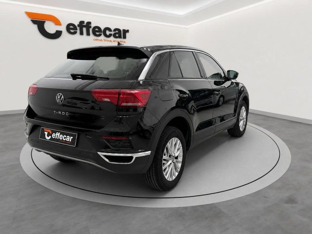 VOLKSWAGEN T-Roc usata, con Autoradio