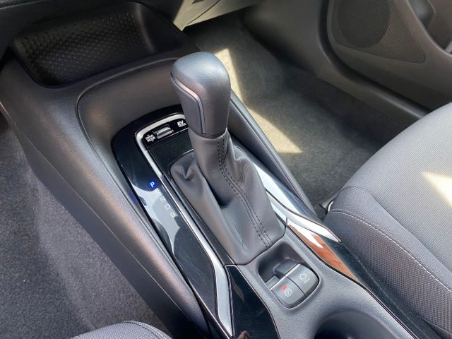TOYOTA Corolla usata, con Cruise Control