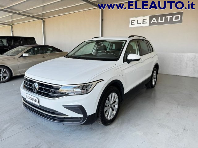 VOLKSWAGEN Tiguan usata, con Airbag laterali