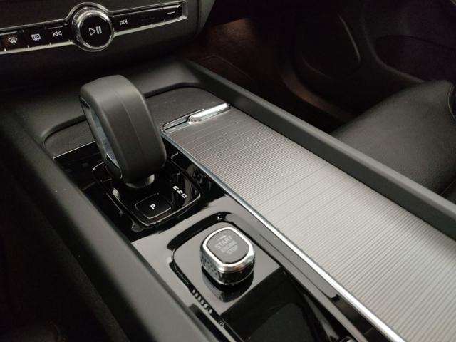 VOLVO XC60 usata, con USB