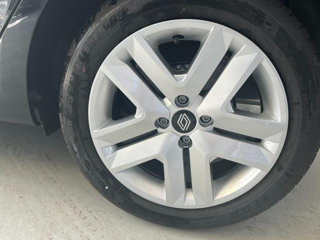 RENAULT Clio usata, con Servosterzo