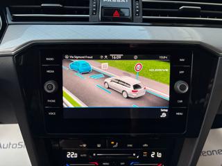 VOLKSWAGEN Passat Variant usata, con Filtro antiparticolato