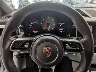 PORSCHE Macan usata, con Sedile posteriore sdoppiato