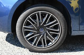 LANCIA Ypsilon usata, con ESP