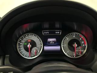 MERCEDES-BENZ A 180 usata, con Chiusura centralizzata