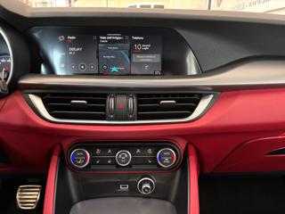 ALFA ROMEO Stelvio usata, con Controllo automatico clima