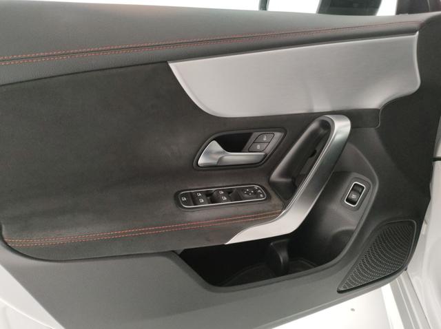 MERCEDES-BENZ CLA 180 usata, con Climatizzatore