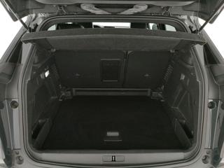 PEUGEOT 3008 usata, con Leve al volante