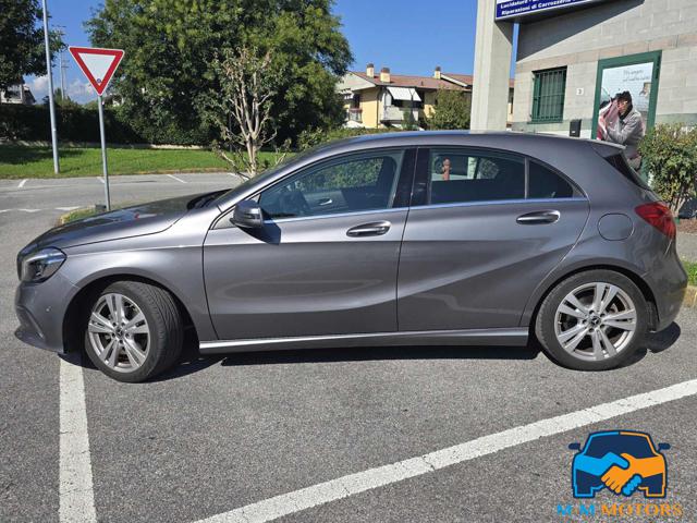 MERCEDES-BENZ A 180 usata, con Alzacristalli elettrici