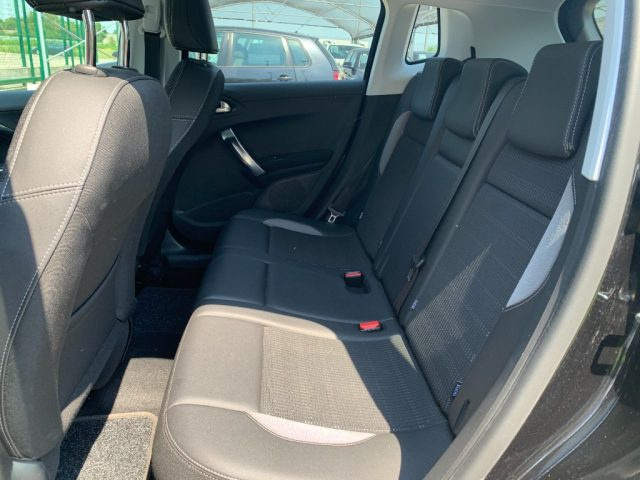 PEUGEOT 2008 usata, con Climatizzatore