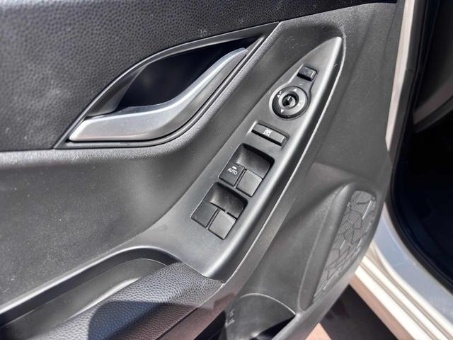 HYUNDAI iX20 usata, con Controllo automatico clima