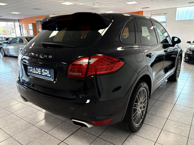 PORSCHE Cayenne usata, con Cerchi in lega
