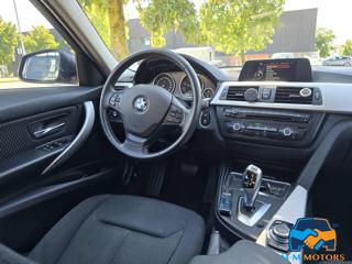 BMW 320 usata, con USB