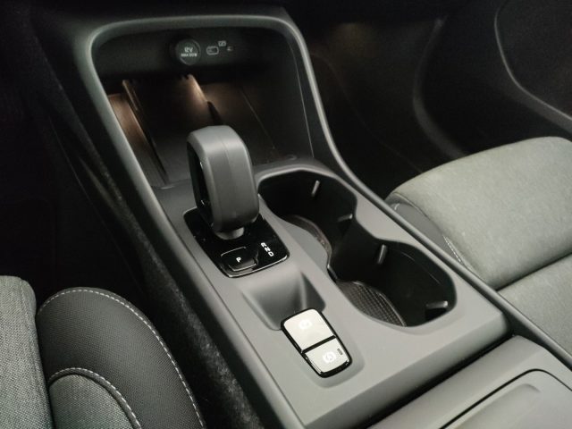 VOLVO XC40 usata, con USB