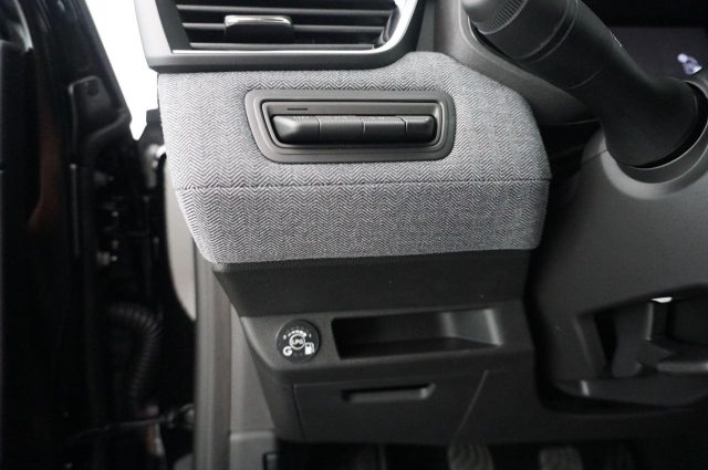 RENAULT Clio usata, con Touch screen