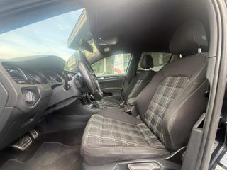 VOLKSWAGEN Golf usata, con Chiusura centralizzata