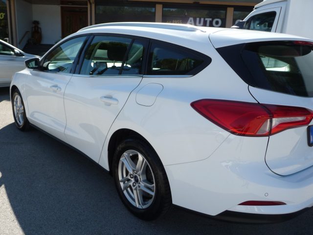 FORD Focus usata, con Volante in pelle