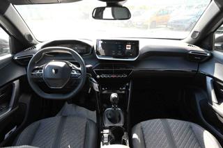 PEUGEOT 2008 usata, con Controllo automatico clima