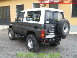 TOYOTA Land Cruiser usata, con Lettore CD