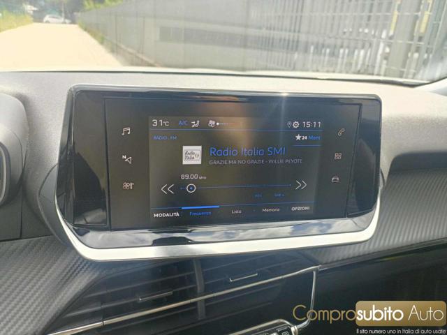 PEUGEOT 2008 usata, con Autoradio