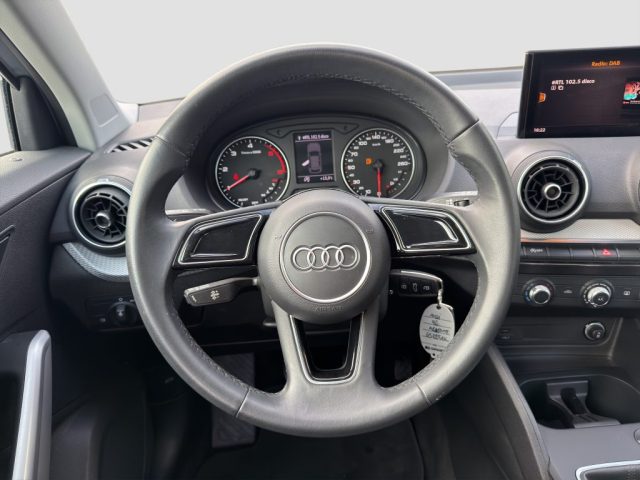 AUDI Q2 usata 11