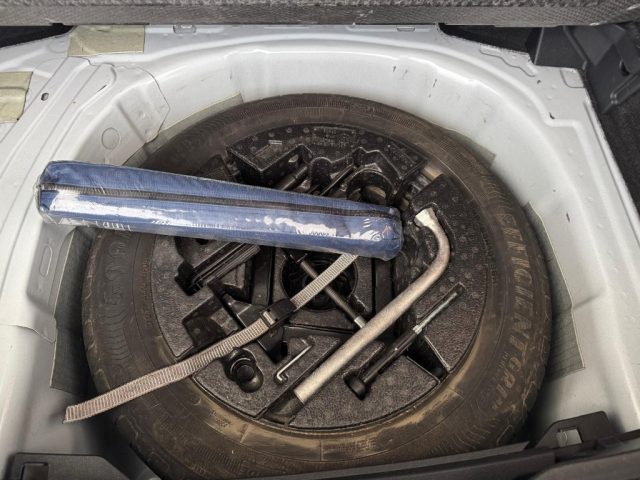VOLKSWAGEN Polo usata, con USB