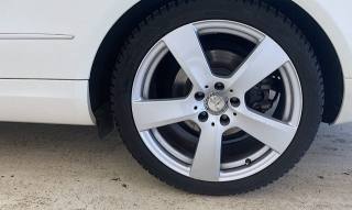 MERCEDES-BENZ E 250 usata, con Regolazione elettrica sedili