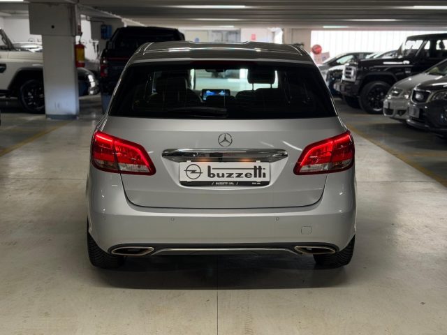 MERCEDES-BENZ B 180 usata, con Autoradio