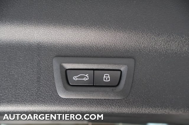 BMW X1 usata, con Hill holder