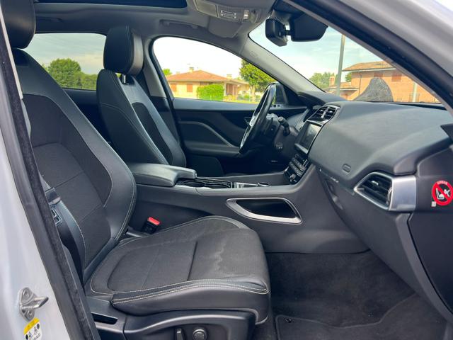 JAGUAR F-Pace usata, con Boardcomputer