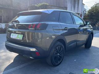 PEUGEOT 3008 usata, con Autoradio