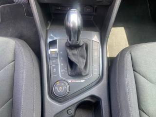 VOLKSWAGEN Tiguan usata, con Specchietti laterali elettrici