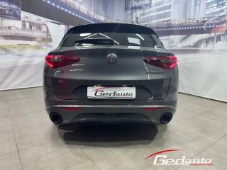 ALFA ROMEO Stelvio usata, con Alzacristalli elettrici