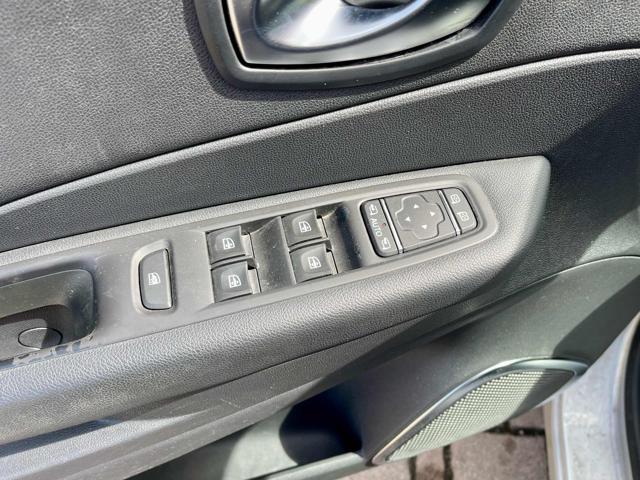 RENAULT Captur usata, con Chiusura centralizzata telecomandata