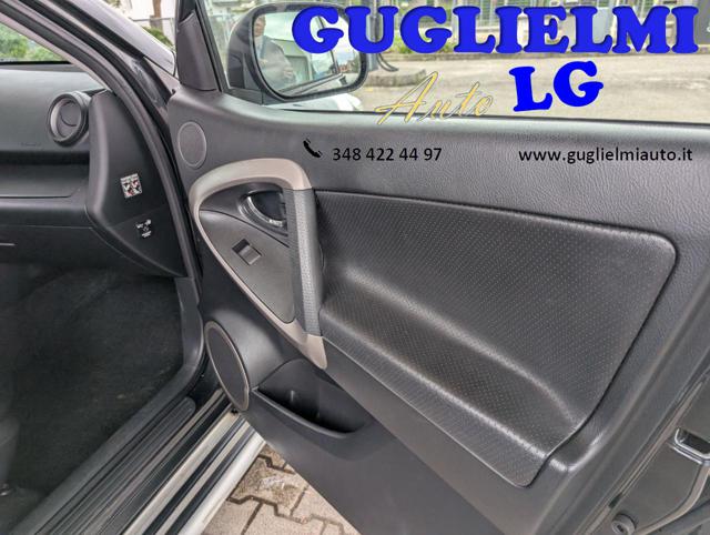 TOYOTA RAV 4 usata, con Volante multifunzione